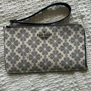 Kate Spade Navy Floral Pattern Wristlet
